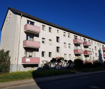2-Zimmer-Wohnung mit Balkon im 2.OG in Roßlau - Foto 1