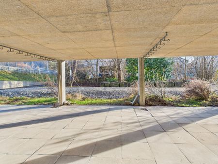 Newly renovated 3.5-room duplex apartment with ideal connections in Wünnewil-Flamatt - Foto 5