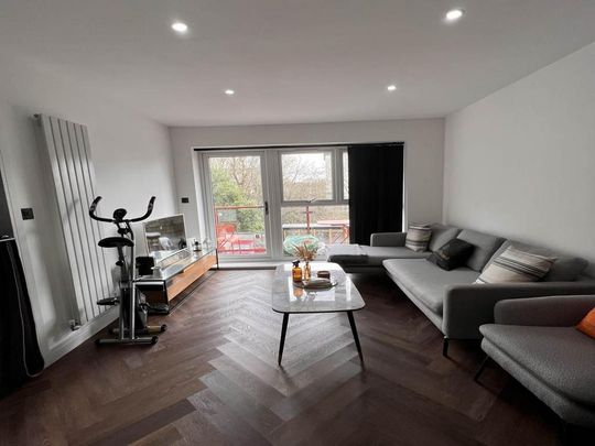 2 bedroom flat to rent - Photo 1