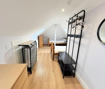 2 bedroom apartment to rent - Photo 6