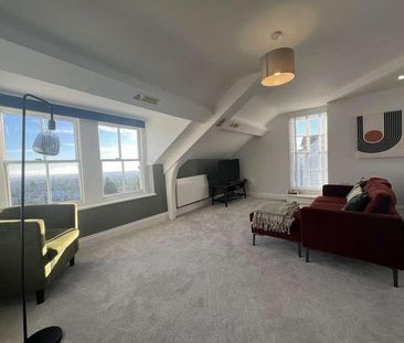 The Penthouse Apartment, Worcester Road, Malvern, Worcestershire, WR14 - Photo 5