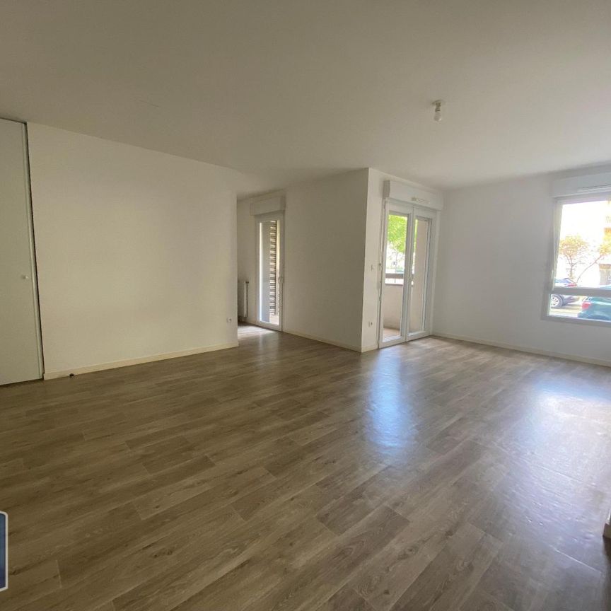 Location Appartement 3 pièces 64m² LES PONTS DE CE 49130 - Photo 1