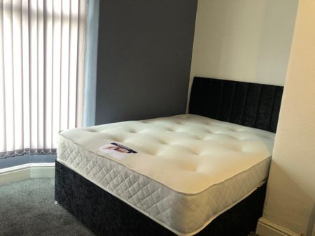 To Let: Union Street, Middlesbrough, TS1 4EF - Photo 3