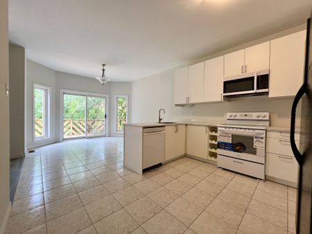 For Lease - 282 Elgin Mills Road, Richmond Hill, Ontario - Photo 4