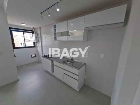 Apartamento 2 Quartos Centro 69m² - Foto 2
