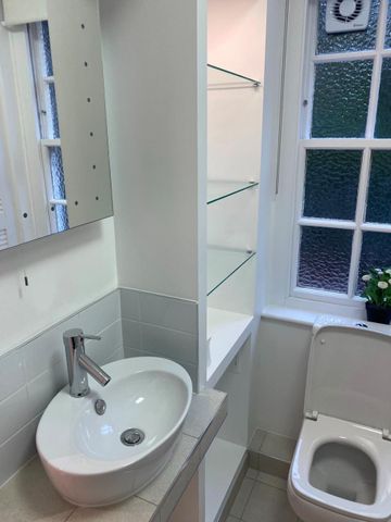 Studio Flat, Pelham Court, SW3 - Photo 4