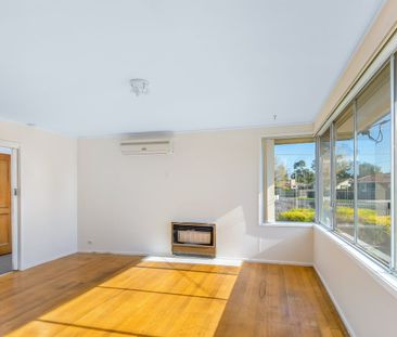 Conveniently located, neat as a pin. - Photo 1