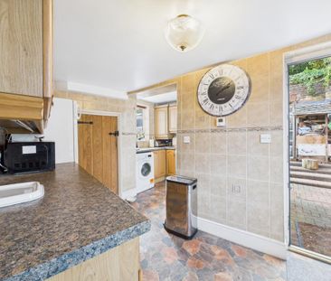 2 bedroom detached house to rent - Photo 6