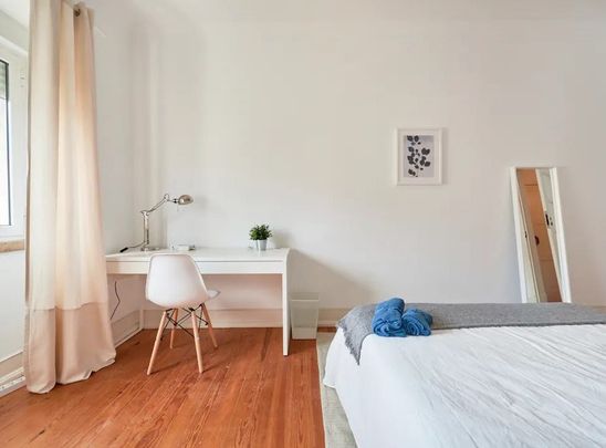 Avenida Guerra Junqueiro, Lisbon, Lisbon 1000-166 - Photo 1