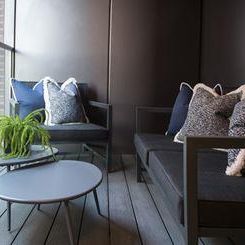 Thornes House, Charles Clowes Walk, London SW11 - Photo 1