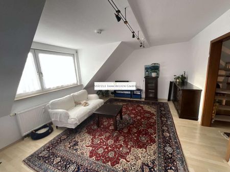 Tolle 3 Zimmer-Maisonette-Wohnung mit Balkon und Stellplatz zu vermieten. - Photo 2