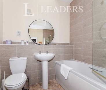 3 bedroom house to rent Aitken Way, Loughborough, LE11 - Photo 6