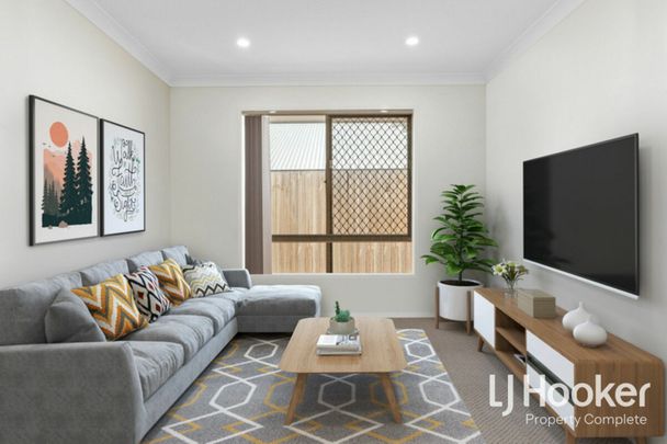 Convenient living in the heart of Yarrabilba! - Photo 1