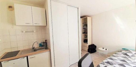Location Appartement 1 pièce 22m² CLERMONT FERRAND 63000 - Photo 2