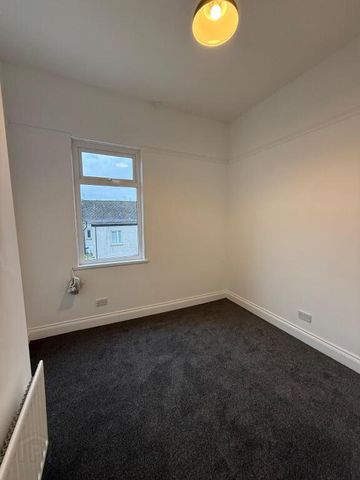 96 Cullybackey Road, Ballymena, BT43 5DG - Photo 2