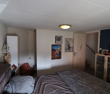 Een woning met 3 slaapkamers en tuin. - Foto 1