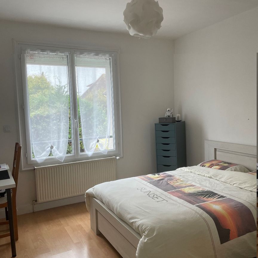 A louer maison de 4 pièces située à Argences. - Photo 1