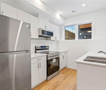 781 Clare Ave, Welland (214) - 1 Bedroom Apartment - Photo 4
