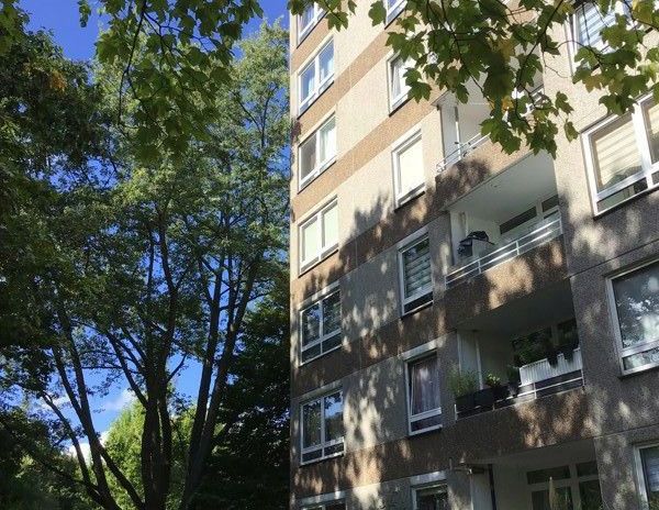 Praktische 4-Raum-Wohnung mit Balkon! - Foto 1