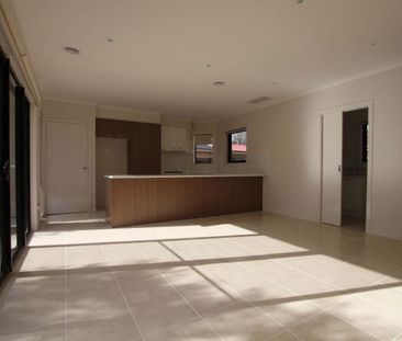 1/13 Armstrongs Road Seaford VIC - Photo 1