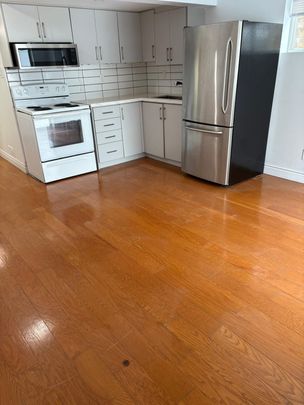 For Lease - 131 Peach Blossom Crescent Unit# Lower, Kitchener, Ontario - Photo 1