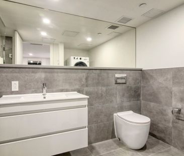 3460 Peel Street - Photo 6