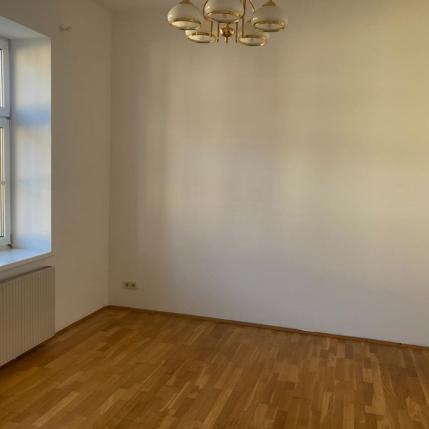 Mietwohnung mit 3 Zimmern und Balkon in ruhiger Lage - Photo 1