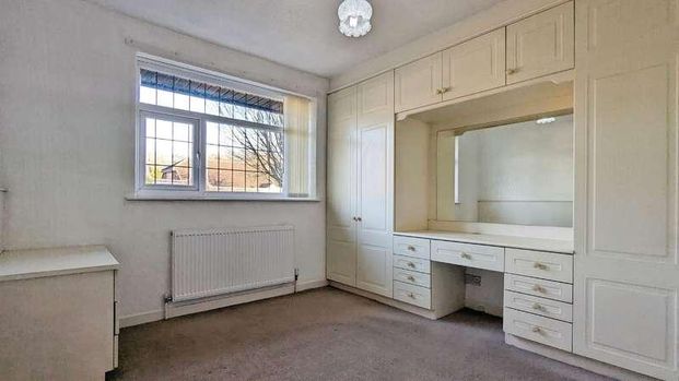 North Gate, Garden Suburbs, Oldham, OL8 - Photo 1