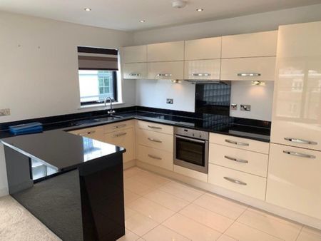 2 bedroom apartment to rent - Photo 5