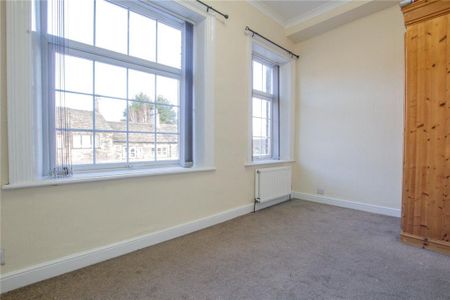 2 bedroom end of terrace house to rent - Photo 5