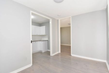 Comfort and Convenience - Photo 3