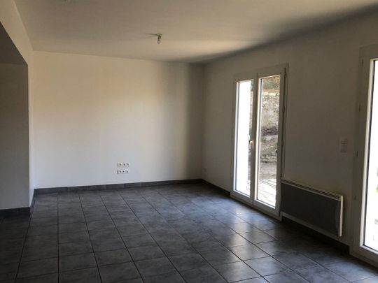 Appartement À Louer 2 Pièces , 55 M² - Photo 1