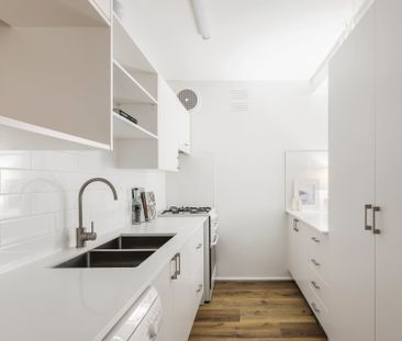 Updated Ground-Floor Beauty - Photo 3