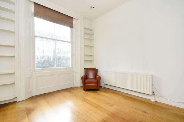 Arundel Gardens, Westbourne Grove, W11 - Photo 1