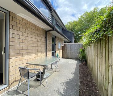 2/34 Fifth Avenue - Photo 1