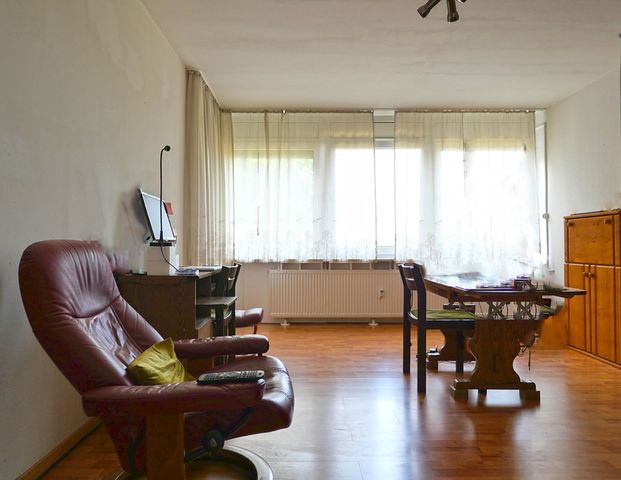 Grüner Blick inklusive: Erdgeschosswohnung mit Südwest-Balkon in ruhiger Lage! - Foto 1