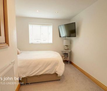 2 bedroom townhouse to rent - Photo 5