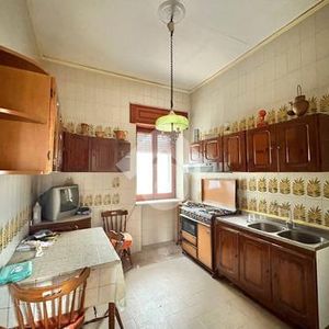 Trilocale in affitto - Photo 2