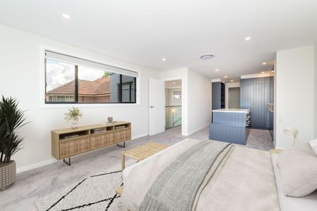 Exclusive Newly Built 5 Bedroom Duplex - Well Located - Photo 5