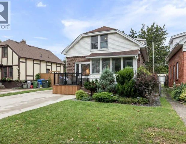 2457 TURNER — 2 Bedroom - Photo 1