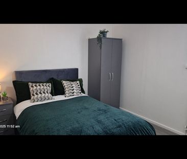 Room in a Shared House, Highgate Street, B12 - Photo 2