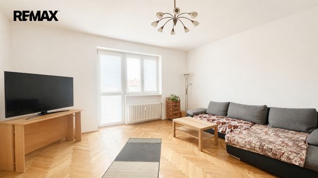 Pronájem bytu 2+1 70 m², Buzulucká 1107, Hradec Králové - Photo 1