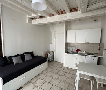 Location Appartement 1 pièce 20m² ORLEANS 45000 - Photo 1