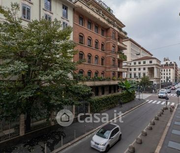 Bilocale in Affitto in Via Sandro Sandri 1 a Milano - Foto 1