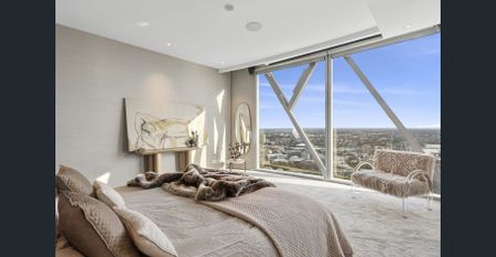 A Spectacular Offering In Crown Residences | Furnished or Unfurnished - Photo 5