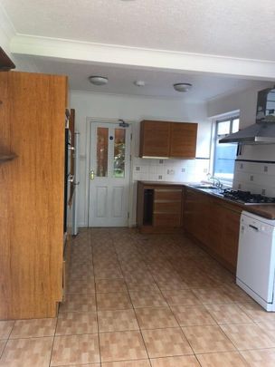 Room in a Shared House, Ashmount Road, N15 - Photo 1