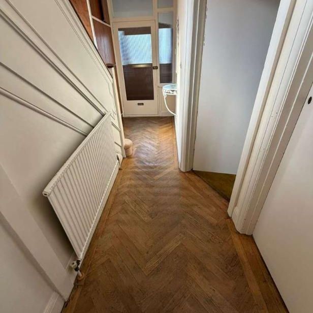 Tenterden Drive, London, NW4 - Photo 1