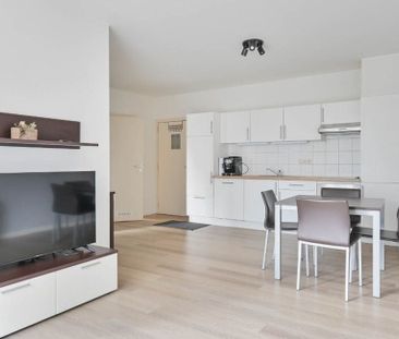 Appartement te huur in Sint-Joost-ten-Node voor € 1.000 met 1 slaap... - Foto 4