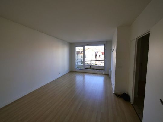 Appartement - 2 pièces - 51,20 m² - Suresnes - Photo 1