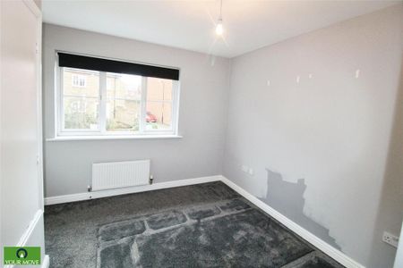 2 bedroom semi-detached house to rent - Photo 2